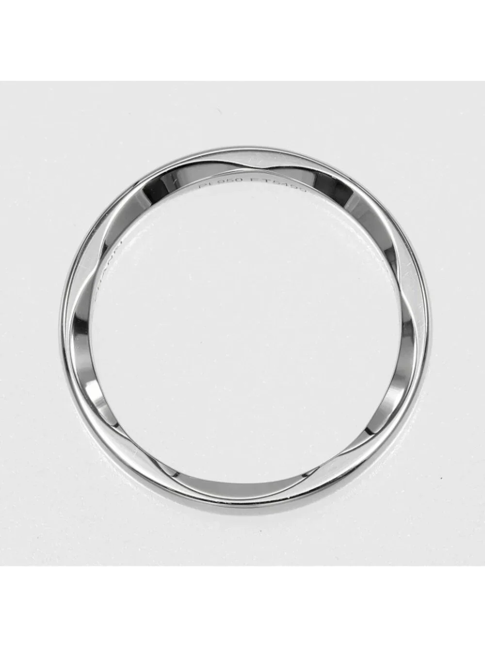 Chanel Camellia Marriage Platinum Ring